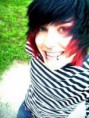 /album/fotogaleria-emo-boys/blackred-jpg1/